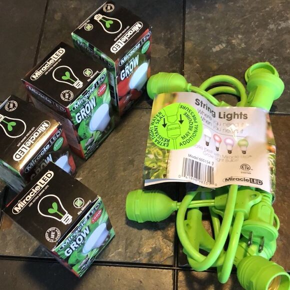 COPY 3- MIRACLE LED Grow Light Cord System 4 Socket 4 Bulbs Included-Linkable - Picture 7 of 8